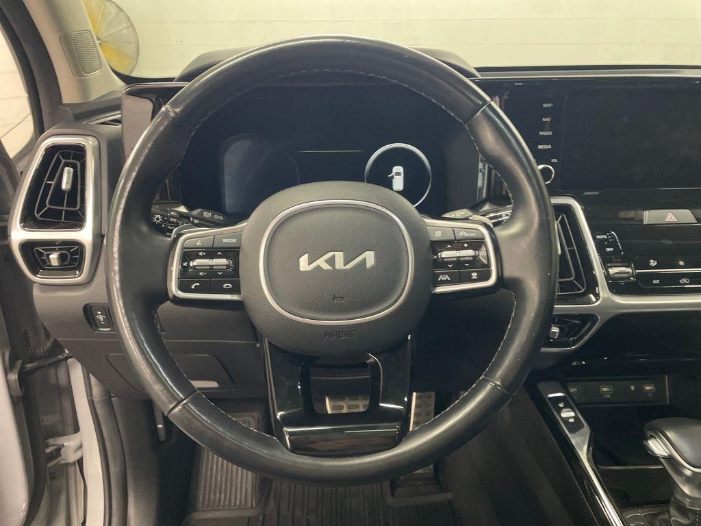 used 2022 Kia Sorento car, priced at $27,500