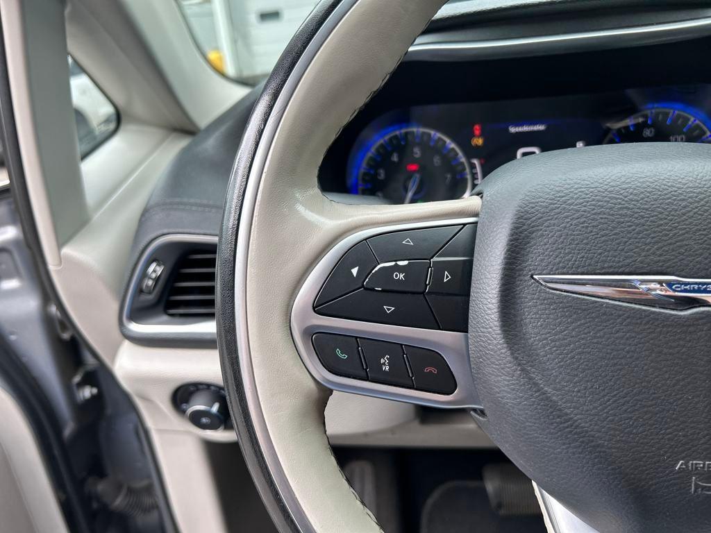 used 2020 Chrysler Pacifica car, priced at $18,500
