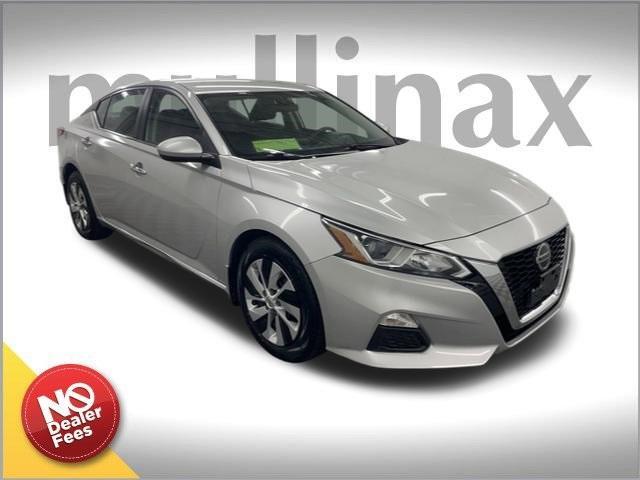 used 2019 Nissan Altima car, priced at $18,200