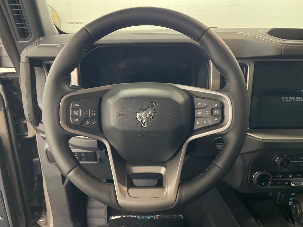 new 2025 Ford Bronco car, priced at $48,164