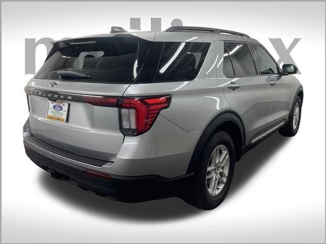 new 2025 Ford Explorer car, priced at $38,889