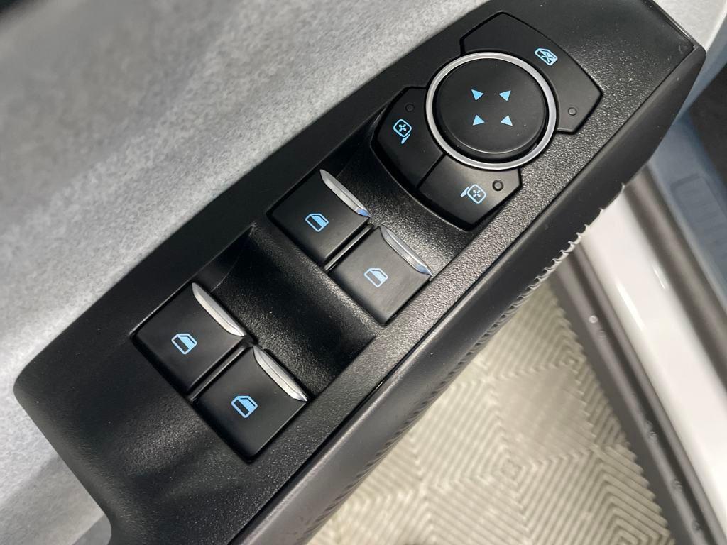 new 2025 Ford Maverick car, priced at $33,952