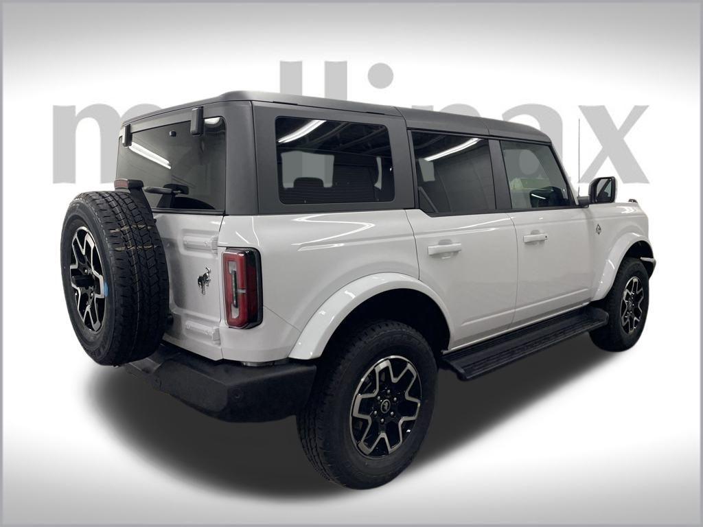 new 2025 Ford Bronco car, priced at $50,631