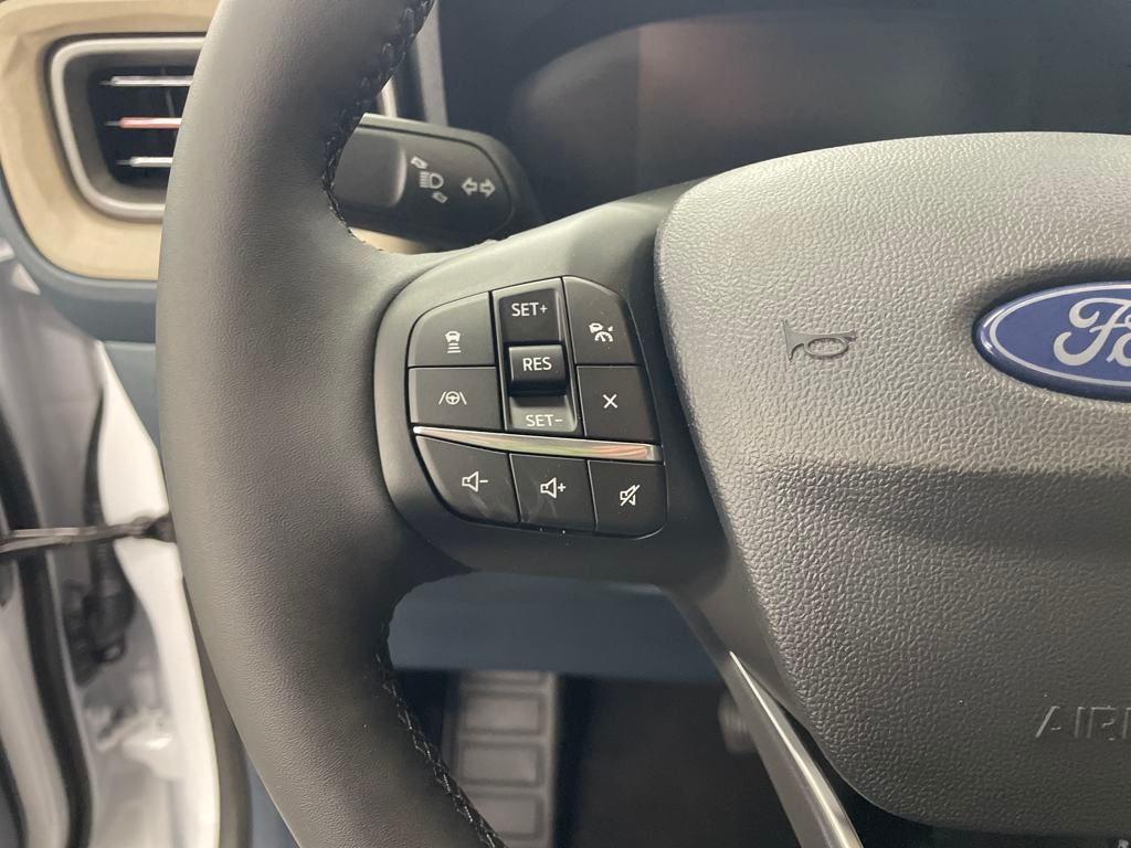 new 2025 Ford Maverick car, priced at $38,147