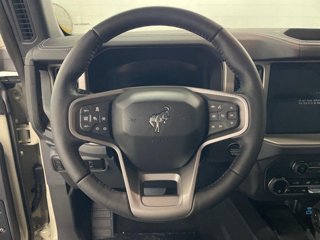 new 2025 Ford Bronco car, priced at $50,107