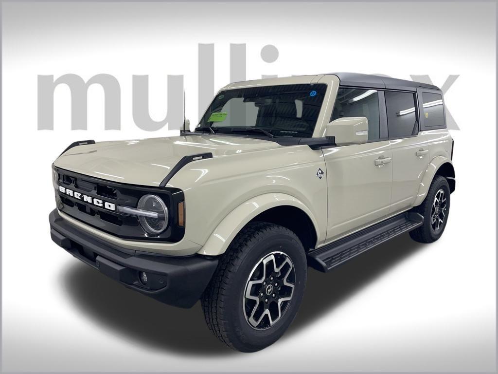 new 2025 Ford Bronco car, priced at $50,107