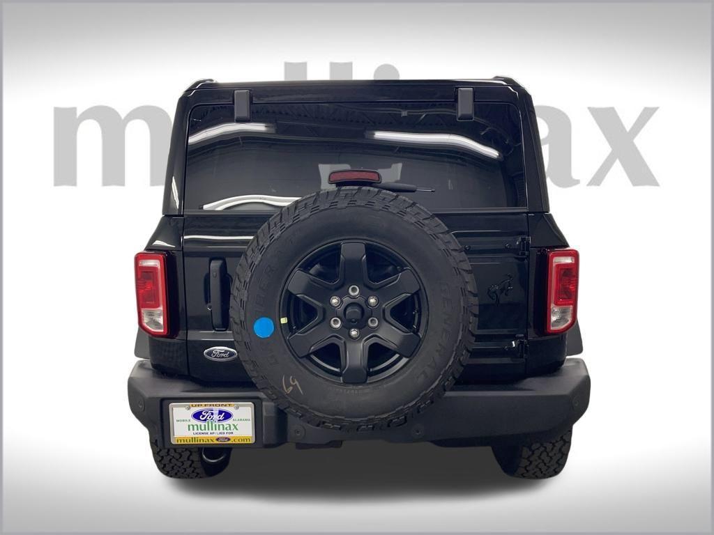 new 2025 Ford Bronco car, priced at $46,871