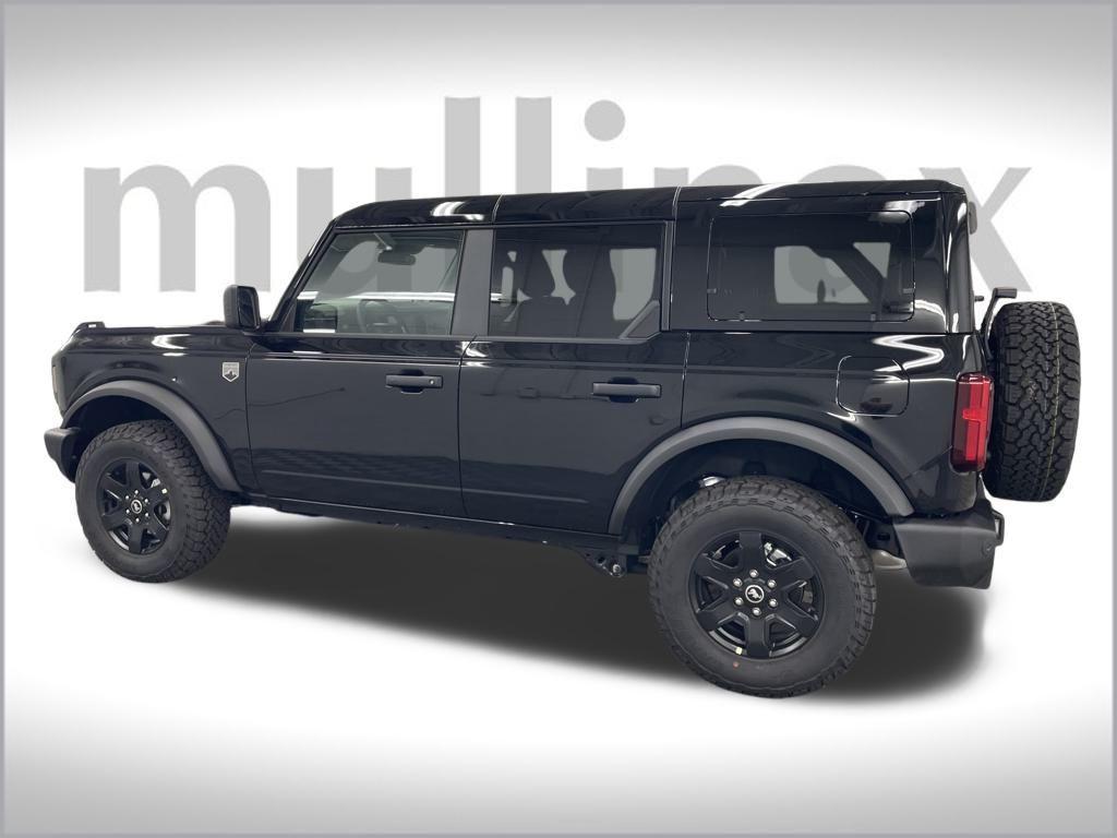 new 2025 Ford Bronco car, priced at $46,871