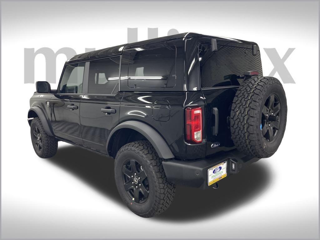 new 2025 Ford Bronco car, priced at $46,871