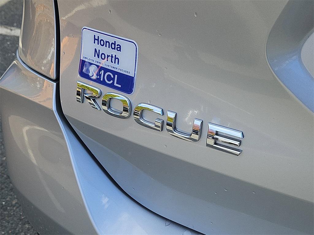 used 2018 Nissan Rogue car, priced at $13,847
