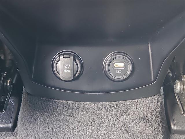 used 2022 Kia Sorento car, priced at $26,987