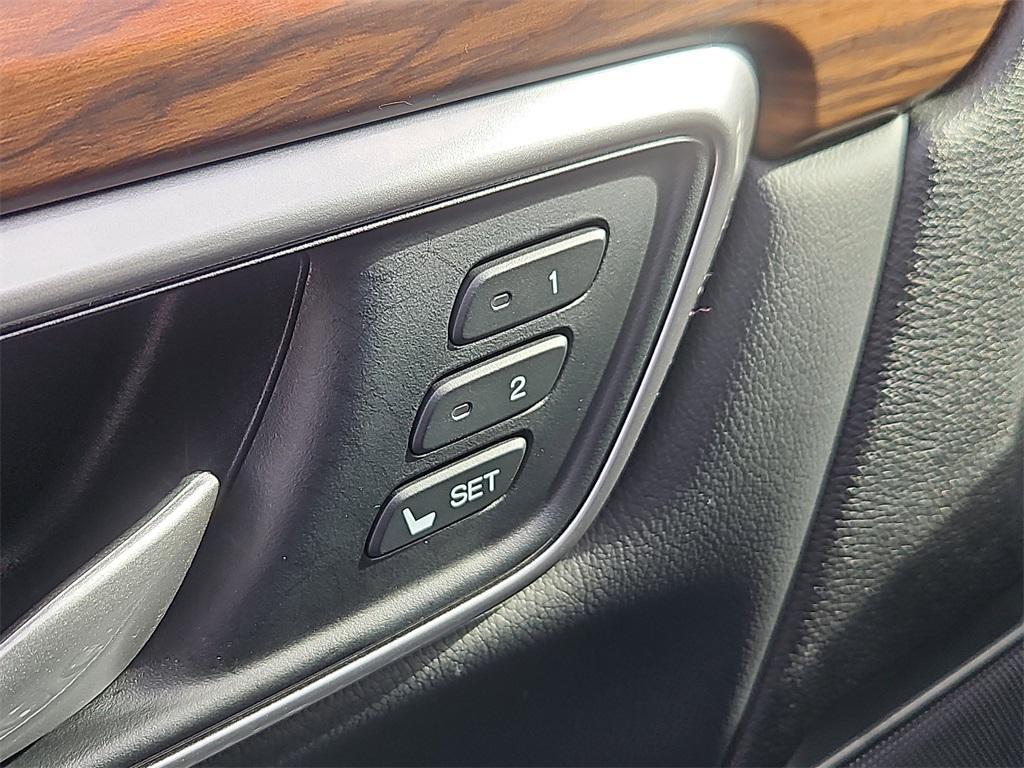 used 2022 Honda CR-V car, priced at $28,987