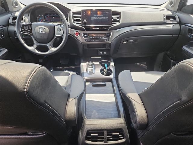 used 2022 Honda Pilot car, priced at $34,987