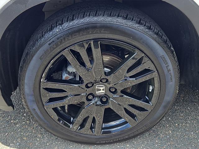 used 2022 Honda Pilot car, priced at $34,987