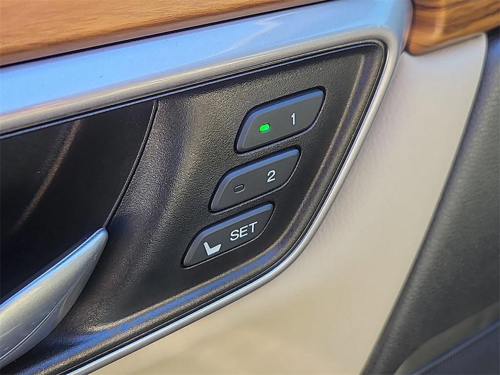 used 2018 Honda CR-V car, priced at $15,887