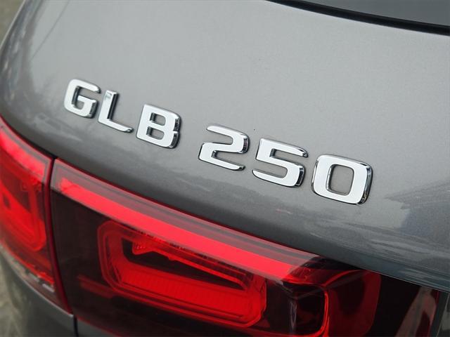 used 2020 Mercedes-Benz GLB 250 car, priced at $27,997