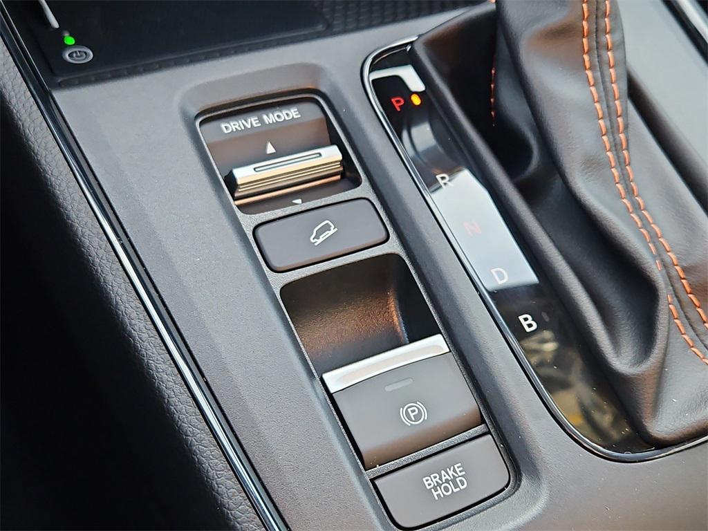 new 2026 Honda CR-V Hybrid car, priced at $40,650