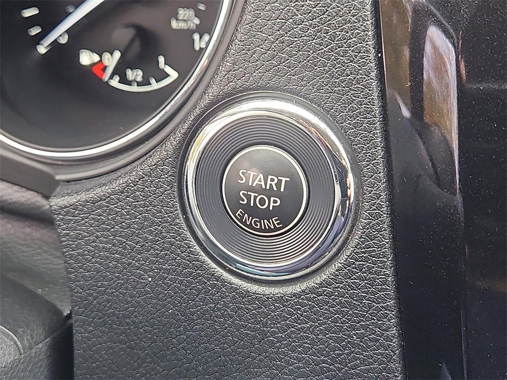 used 2018 Nissan Rogue car, priced at $15,987