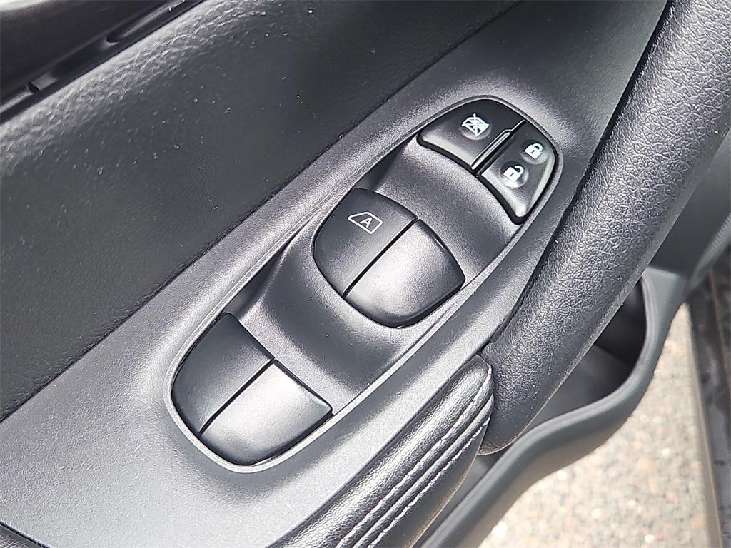 used 2018 Nissan Rogue car, priced at $15,987