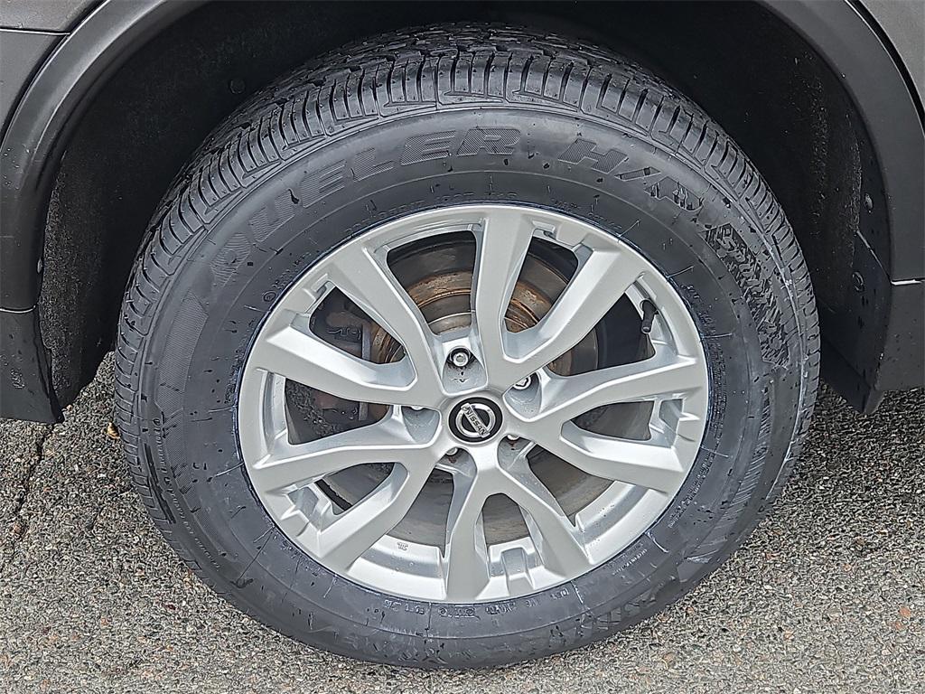 used 2018 Nissan Rogue car, priced at $15,987