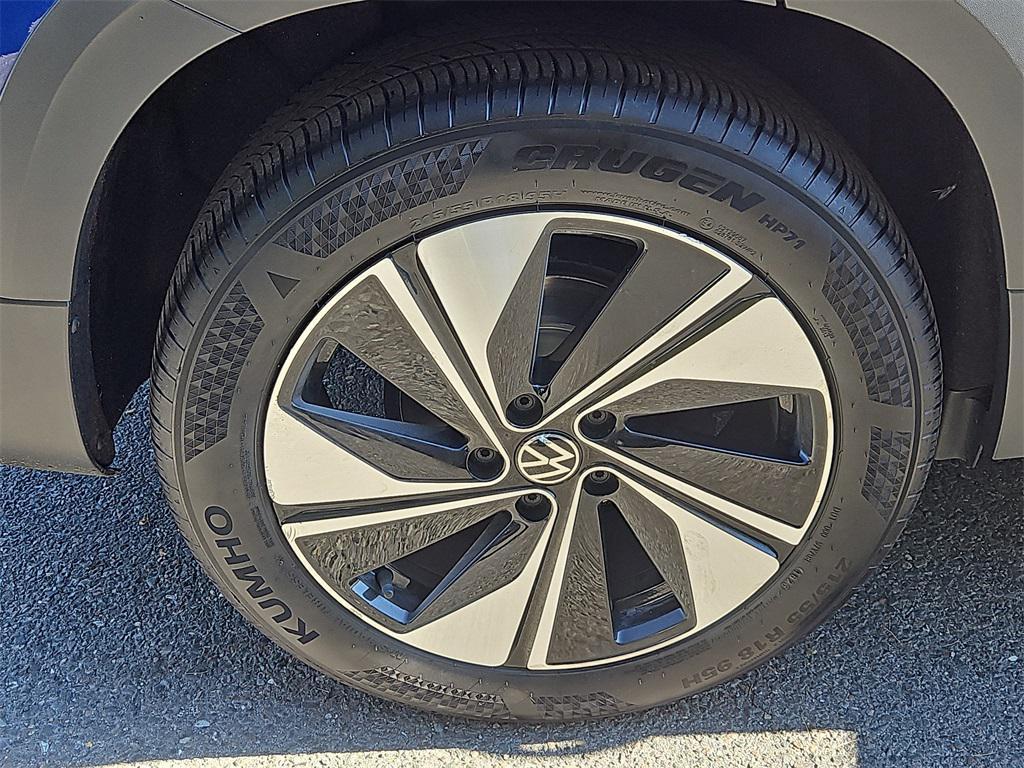 used 2024 Volkswagen Taos car, priced at $23,787