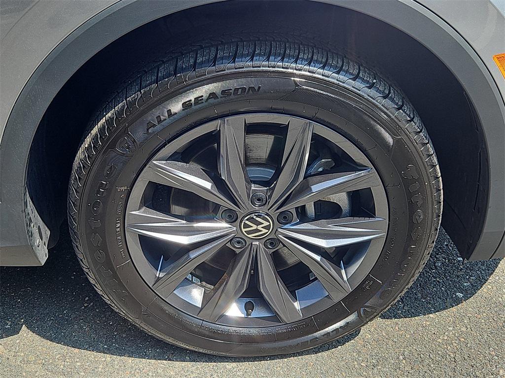 used 2024 Volkswagen Tiguan car, priced at $25,987