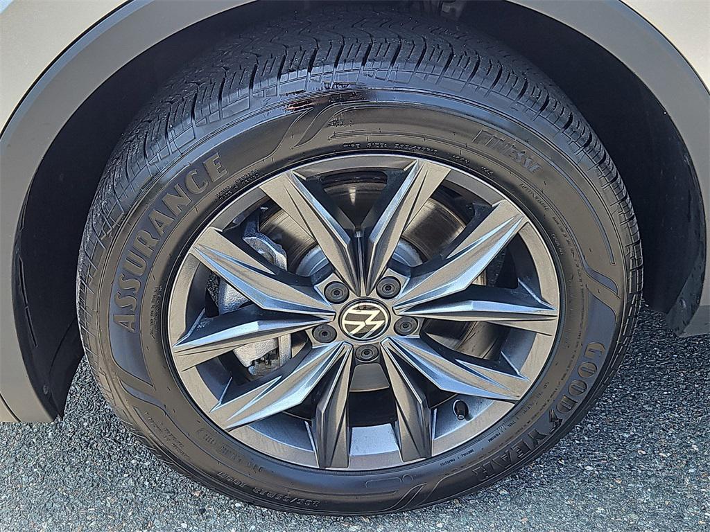 used 2024 Volkswagen Tiguan car, priced at $25,987