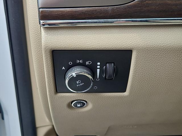 used 2018 Jeep Grand Cherokee car, priced at $13,998