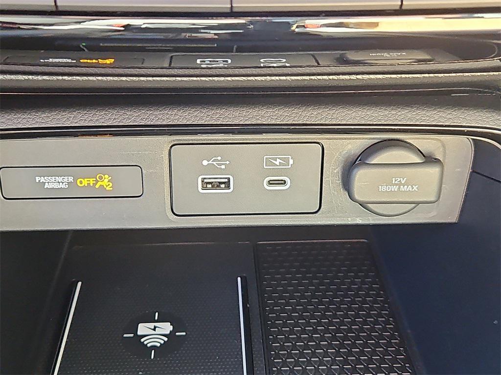 used 2024 Honda CR-V car, priced at $33,987