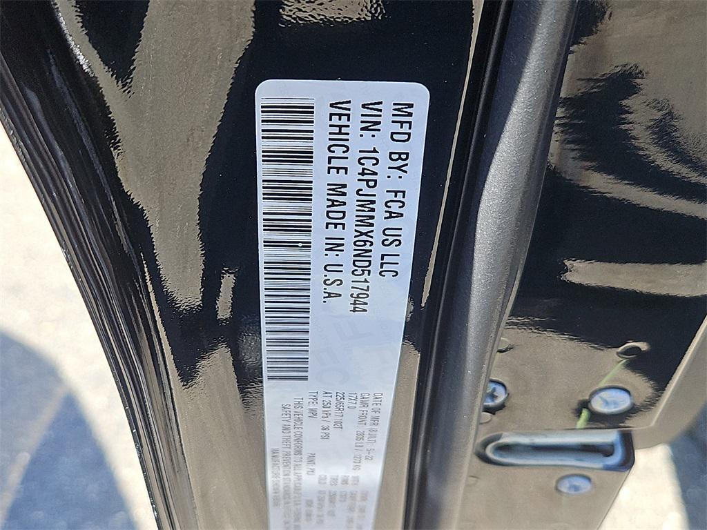 used 2022 Jeep Cherokee car, priced at $21,487