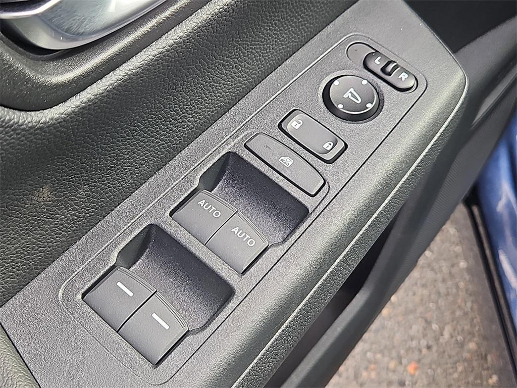 used 2025 Honda CR-V car, priced at $32,987