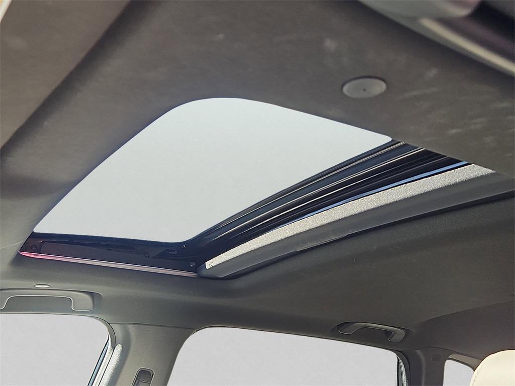 used 2023 Honda CR-V Hybrid car, priced at $31,287