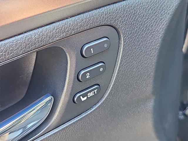 used 2022 Honda Pilot car, priced at $34,987