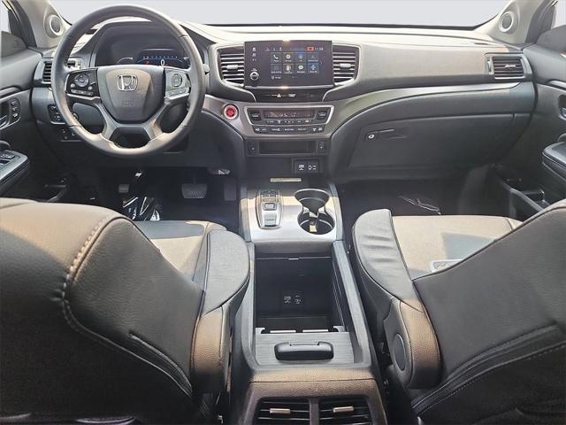used 2022 Honda Pilot car, priced at $33,987