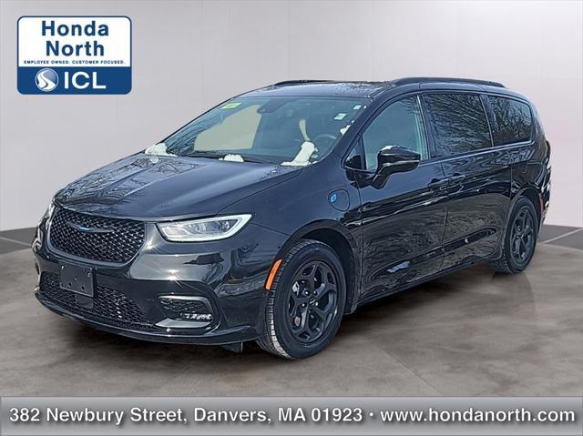 used 2021 Chrysler Pacifica Hybrid car, priced at $29,987