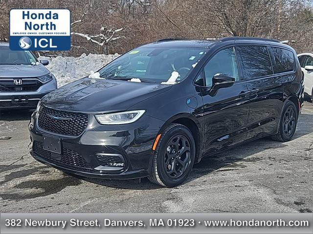 used 2021 Chrysler Pacifica Hybrid car, priced at $29,987