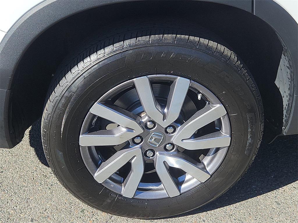 used 2022 Honda Pilot car, priced at $31,987
