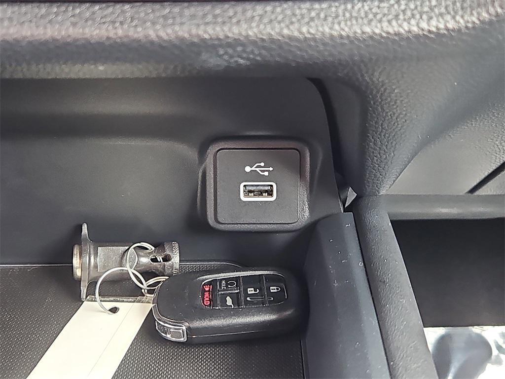 used 2025 Honda HR-V car, priced at $27,697