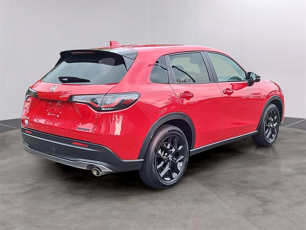 used 2025 Honda HR-V car, priced at $27,697