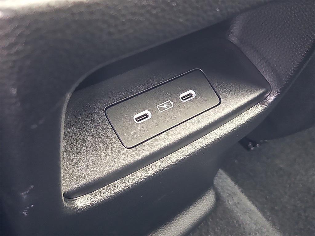 used 2024 Honda CR-V car, priced at $35,987