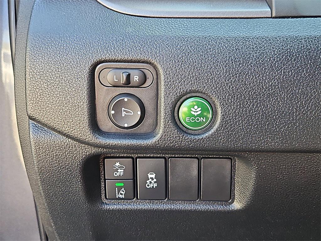 used 2022 Honda Pilot car, priced at $32,987