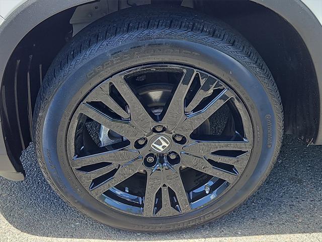 used 2022 Honda Pilot car, priced at $34,987