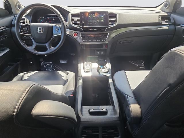 used 2022 Honda Pilot car, priced at $34,987