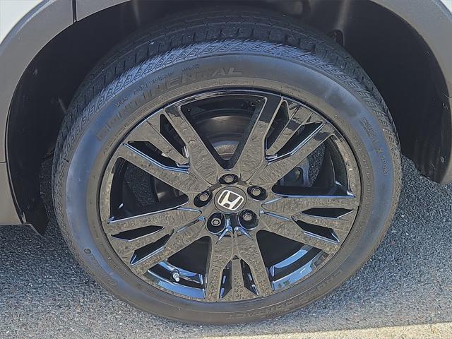 used 2022 Honda Pilot car, priced at $34,987
