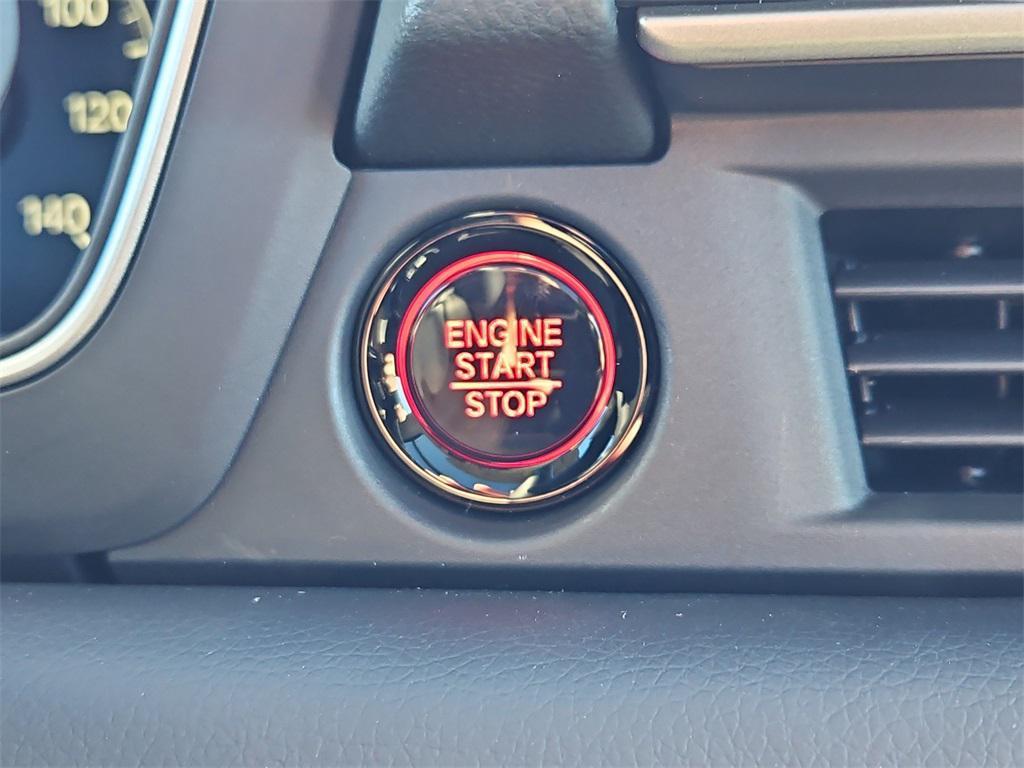 new 2025 Honda Pilot car, priced at $51,550