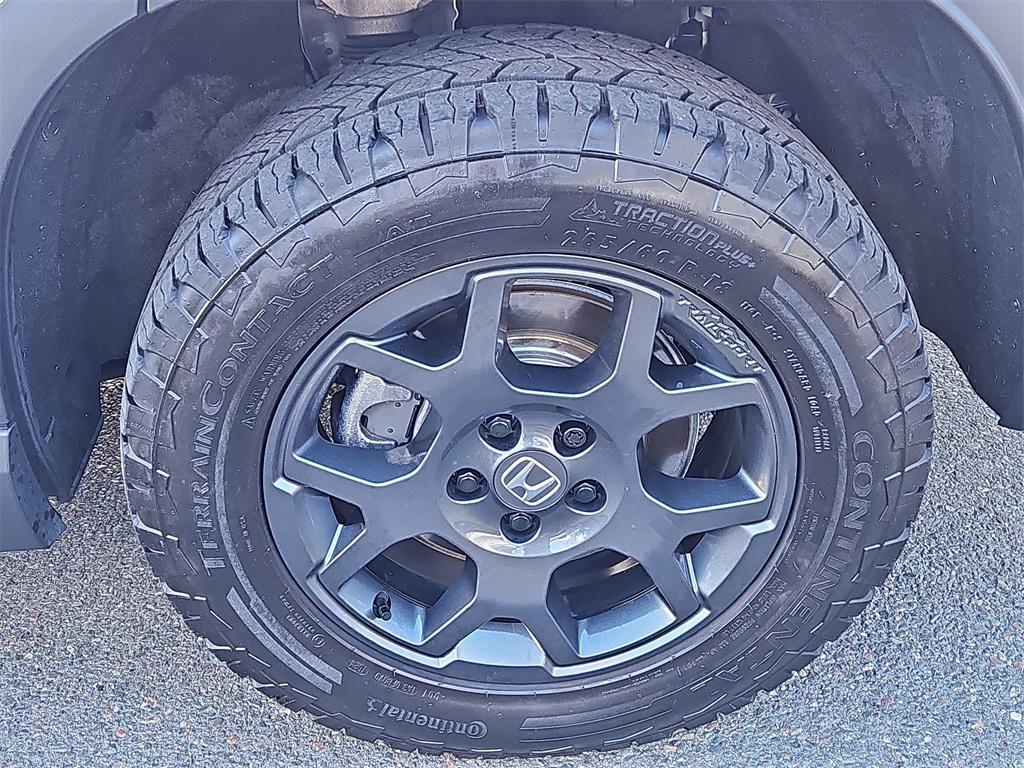 used 2025 Honda Pilot car, priced at $44,547