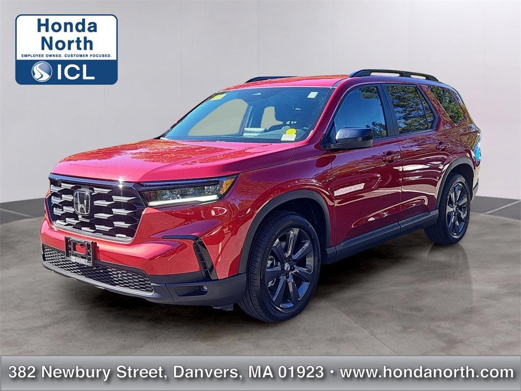 used 2025 Honda Pilot car, priced at $39,987