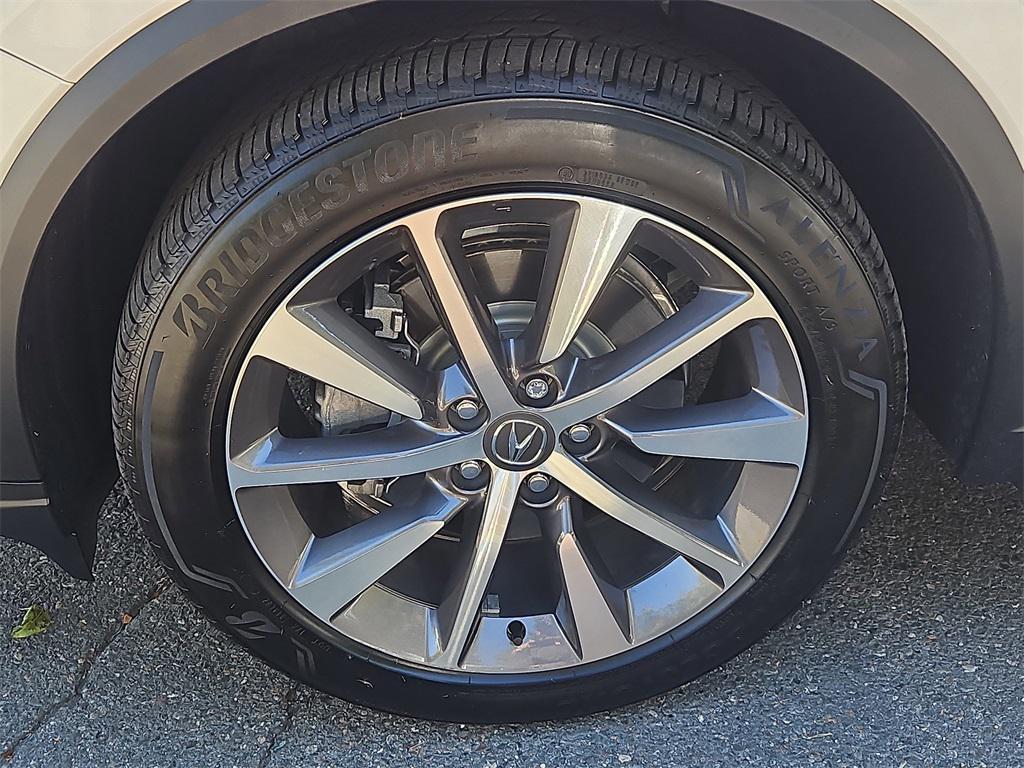 used 2025 Acura MDX car, priced at $53,487