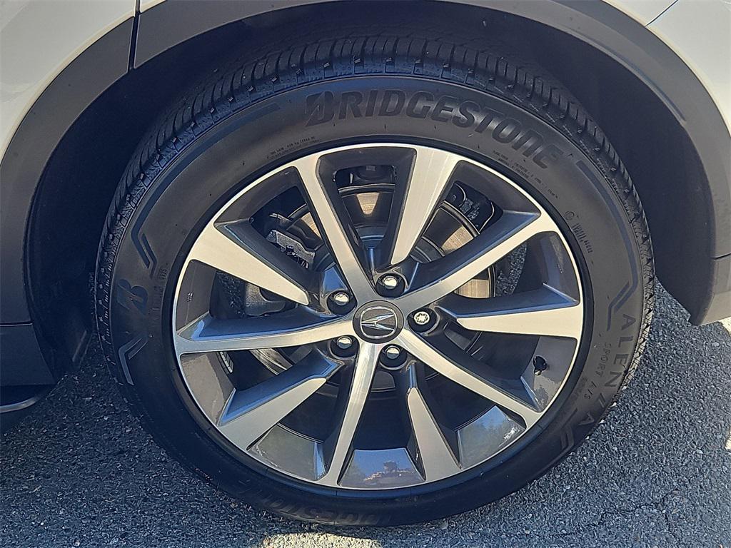 used 2025 Acura MDX car, priced at $53,487