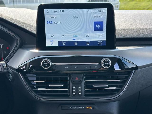 new 2025 Ford Escape car, priced at $29,382